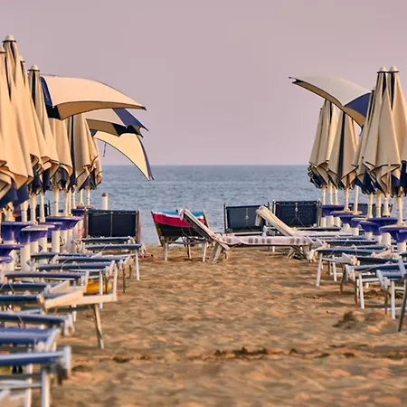 Διαμέρισμα Bright Flat 100mt From The Sea *